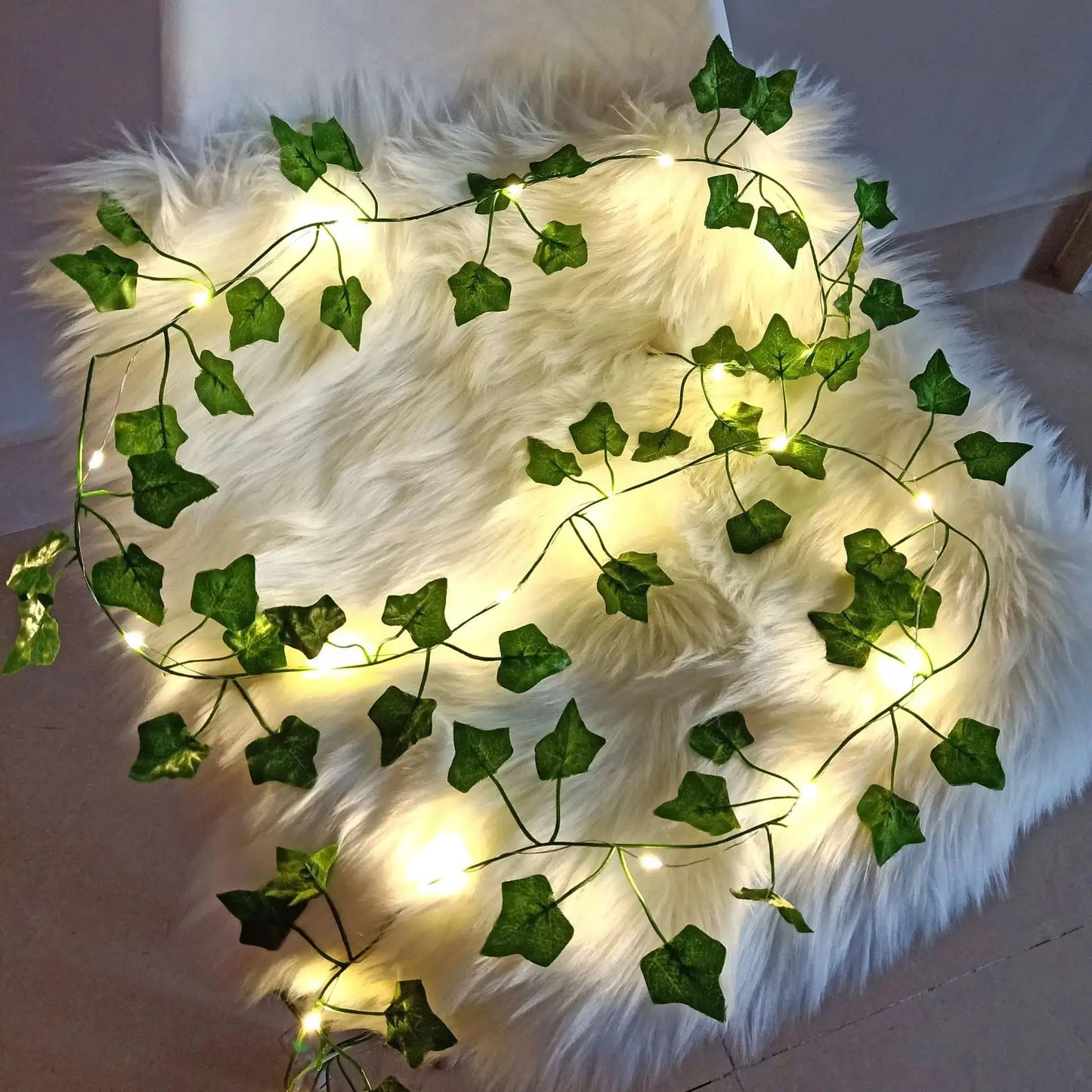 OMNI™ Green Leaf String Lights