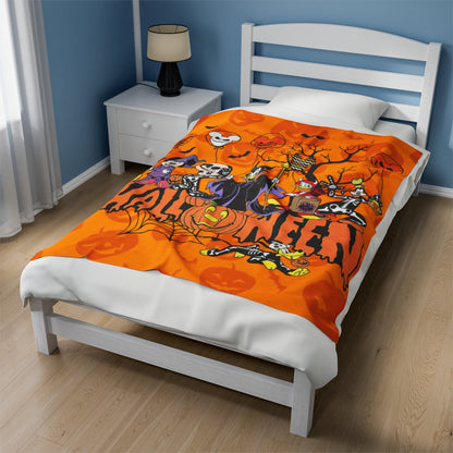 OMNI™ Classic Cartoon Velveteen Plush Blanket