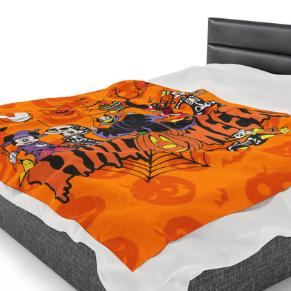 OMNI™ Classic Cartoon Velveteen Plush Blanket