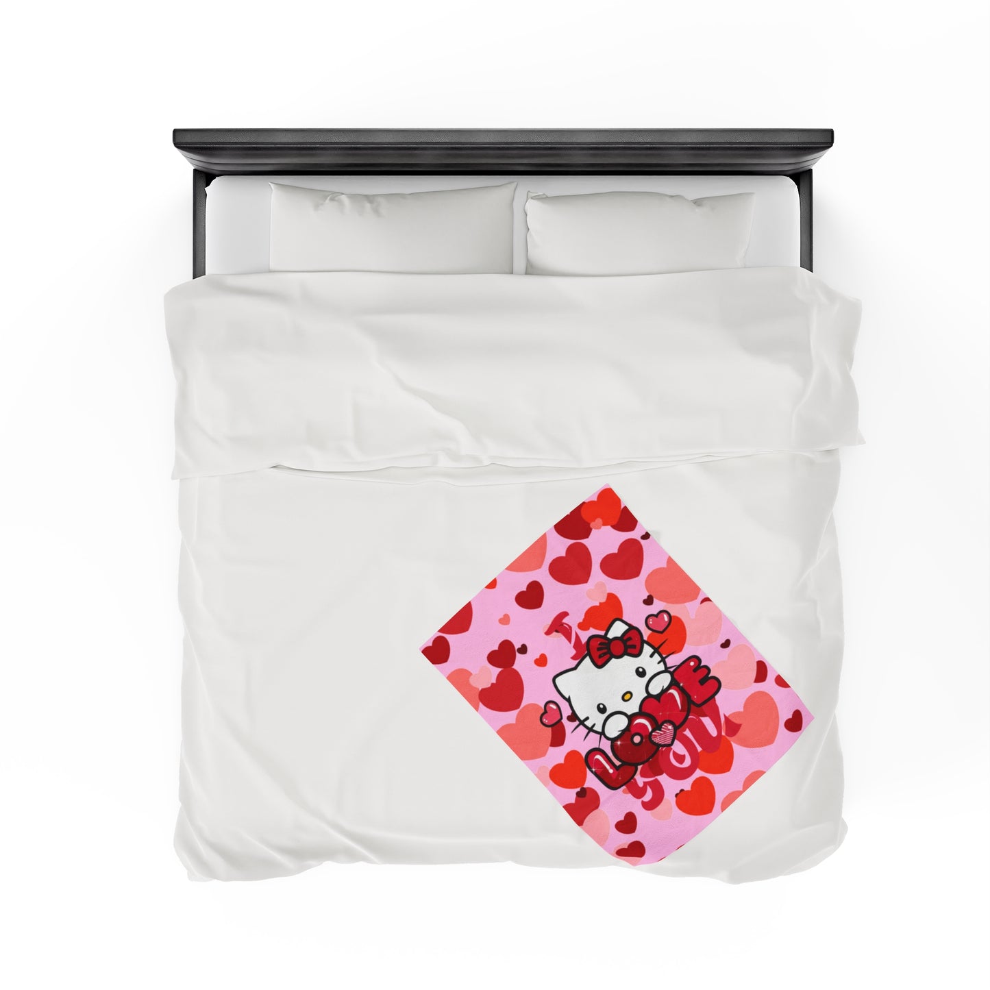 OMNI™ Hello Kitty Valentine's Day Velveteen Plush Blanket