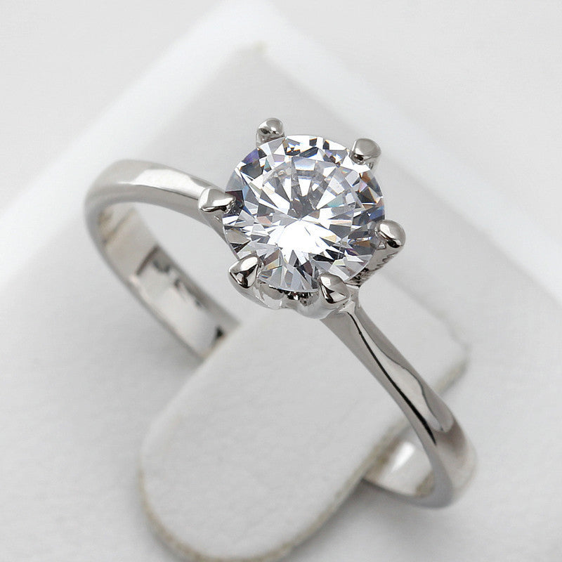 OMNI™ Platinum Single Row Diamond Ring