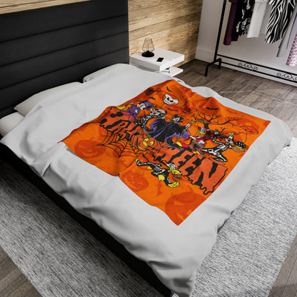 OMNI™ Classic Cartoon Velveteen Plush Blanket