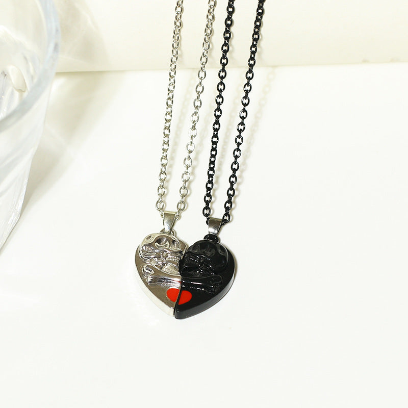 OMNI™ Punk Retro Heart-shaped Skull Magnetic Pendant Halloween Couples Necklace