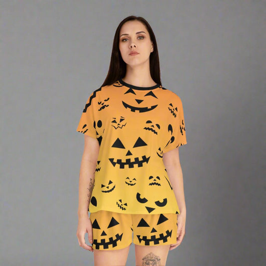 Omni™ Jack O'Lantern Grin Women's Short Pajamas Set