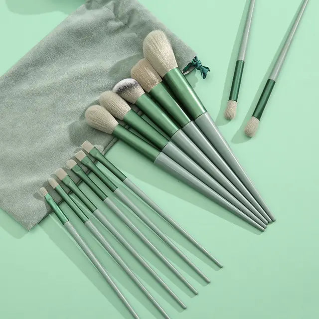 OMNI™ Makeup Brushes Set