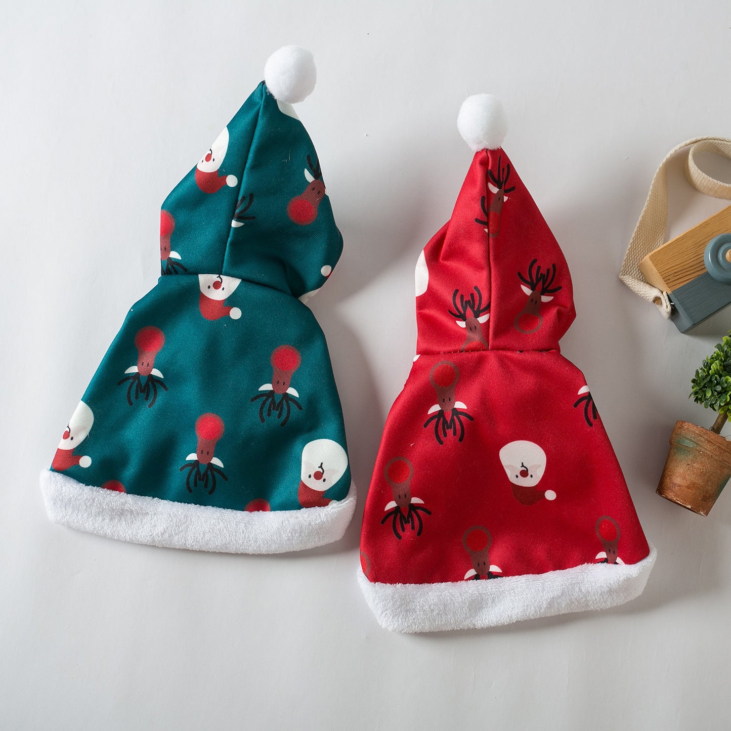 OMNI™ Plush Hooded Cat Christmas Cloak