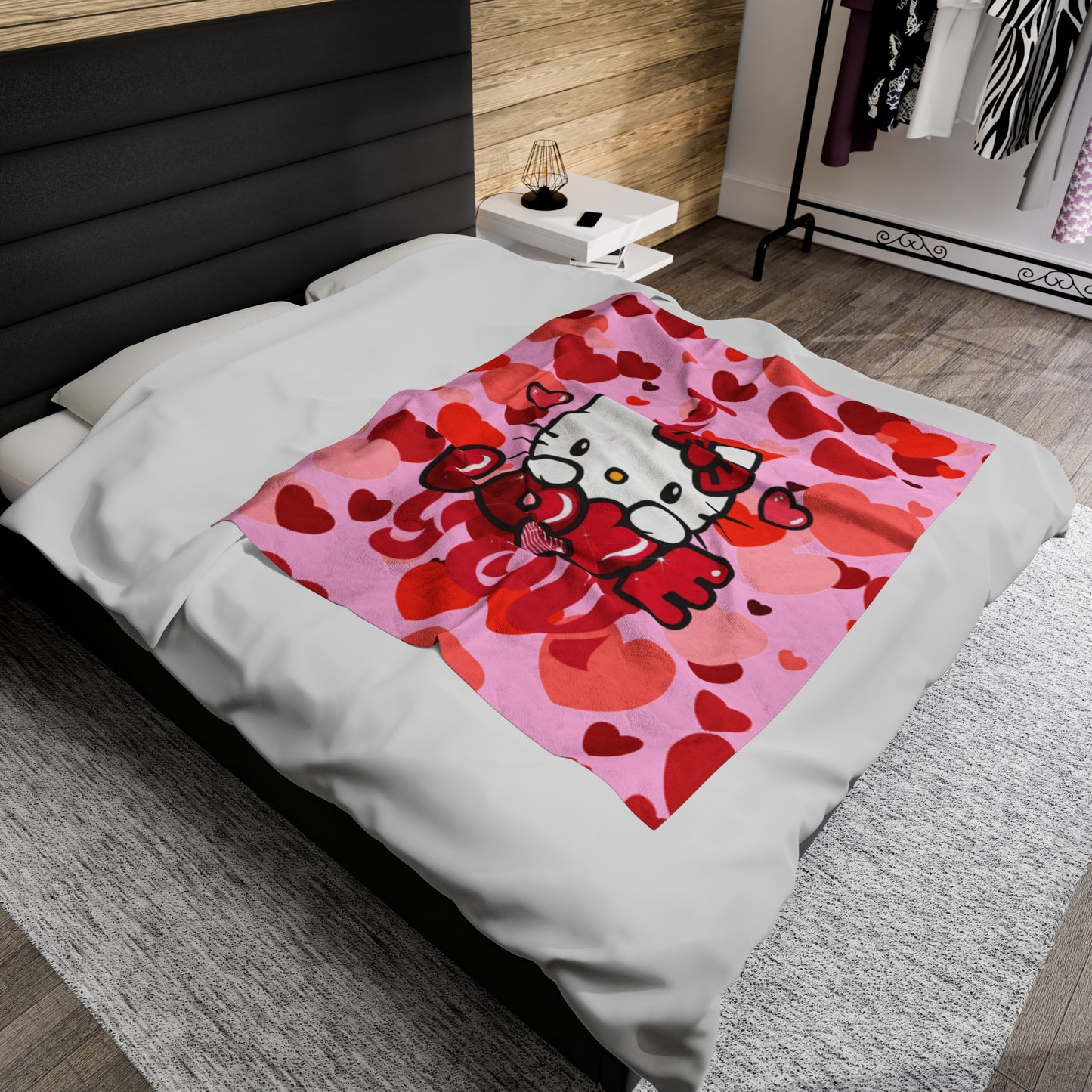 OMNI™ Hello Kitty Valentine's Day Velveteen Plush Blanket