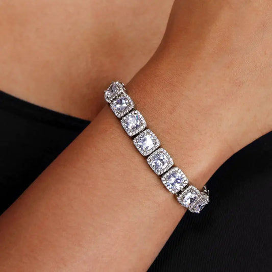 OMNI™ 18K White Gold Tennis Bracelet