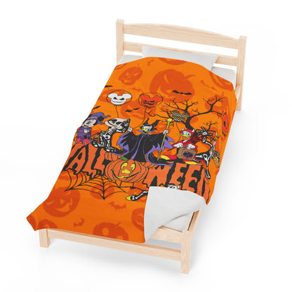 OMNI™ Classic Cartoon Velveteen Plush Blanket