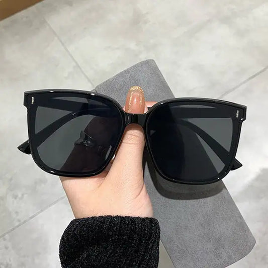 OMNI™ Vintage Square Sunglasses