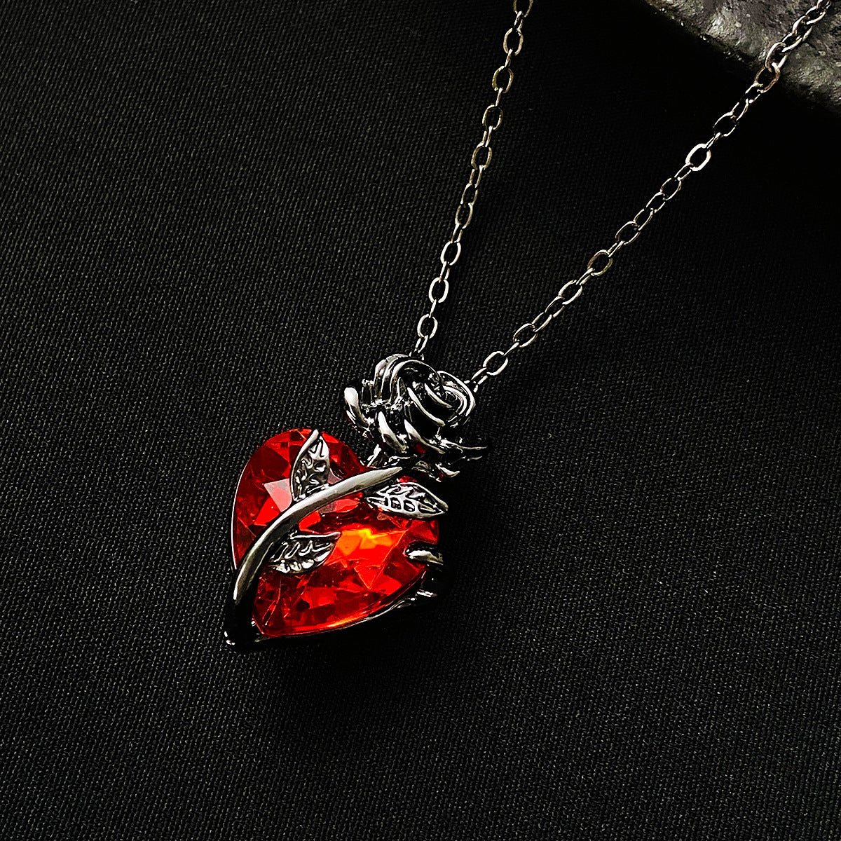 OMNI™ Tangled Rose and Crimson Heart Necklace