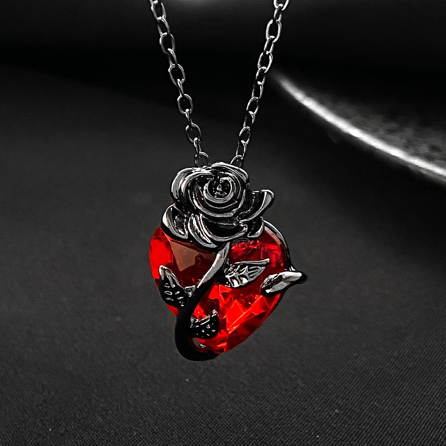 OMNI™ Tangled Rose and Crimson Heart Necklace