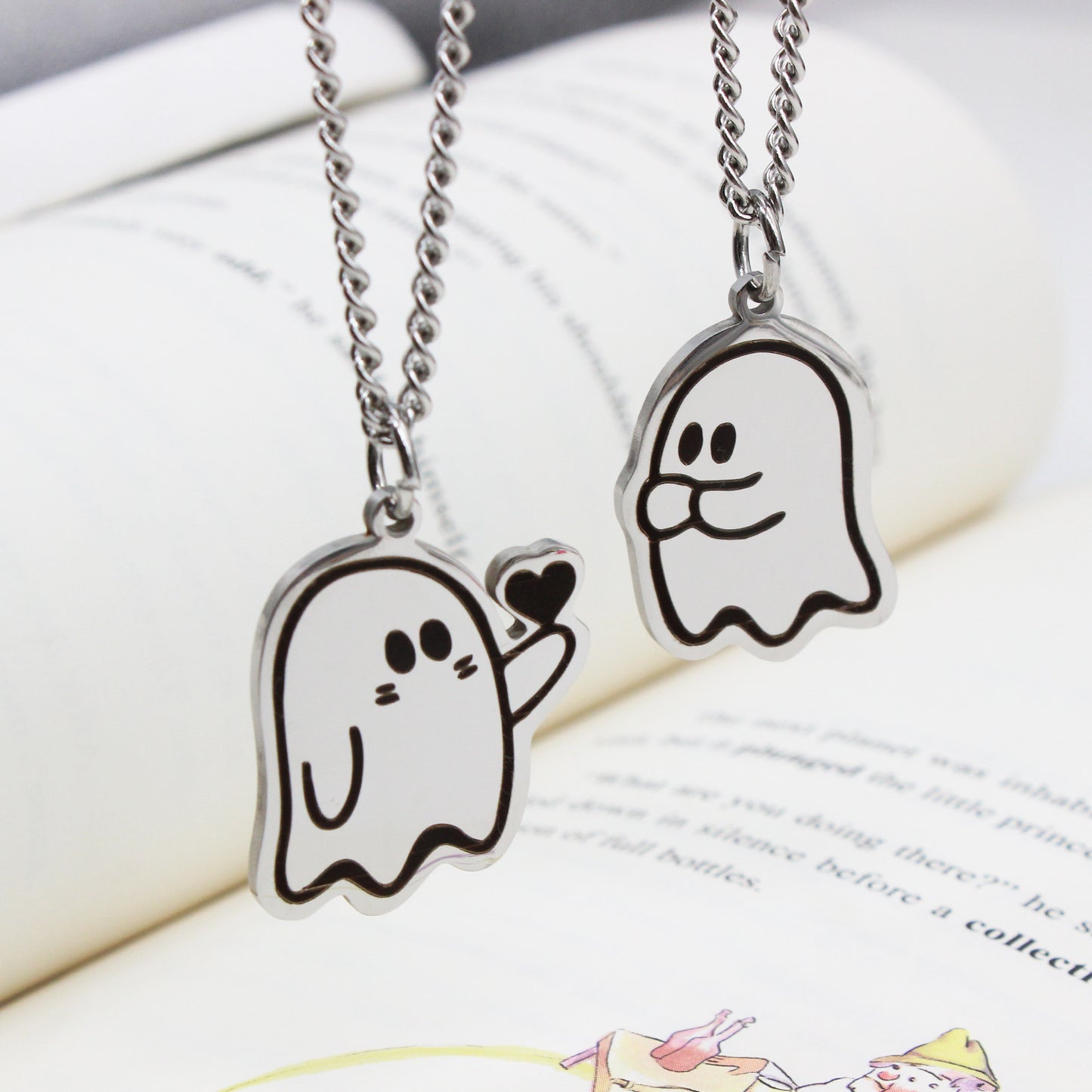 OMNI™ Halloween Cute Love Ghost Couples Necklace