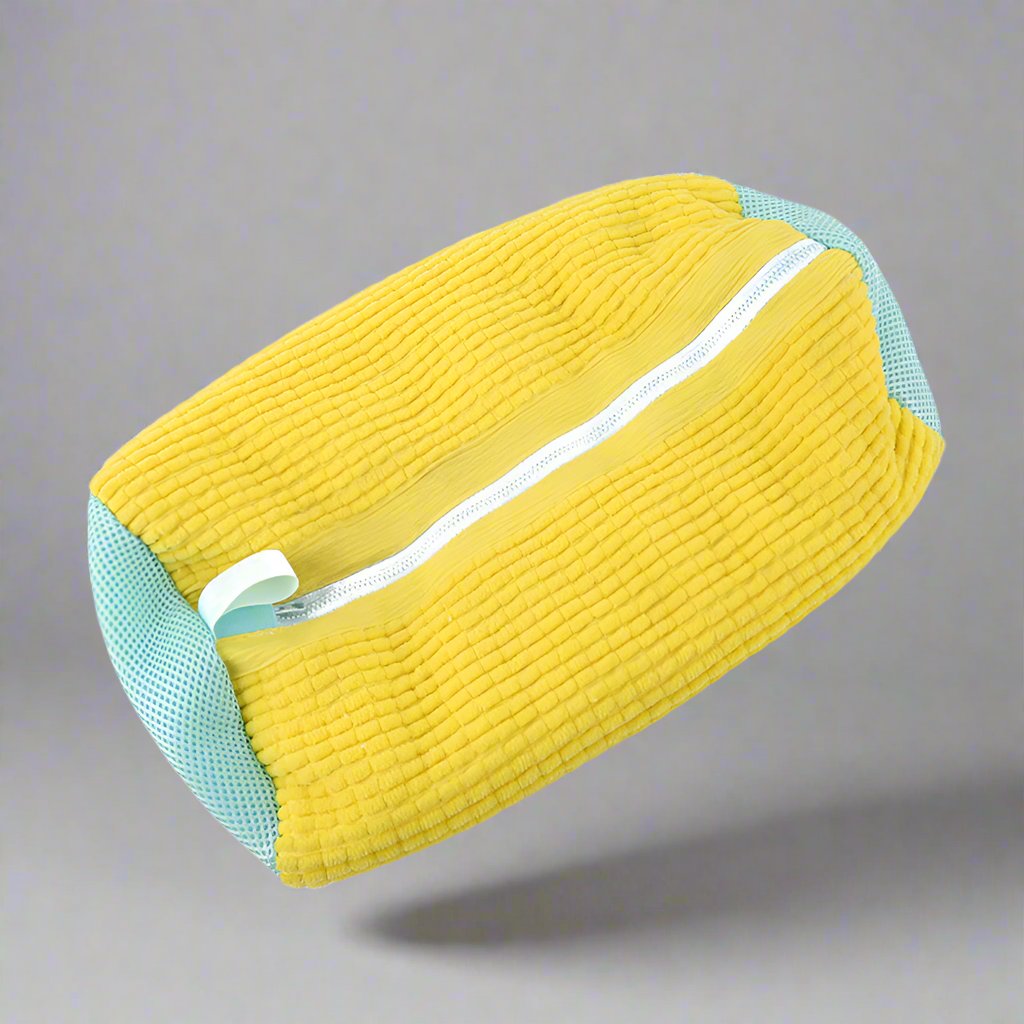 OMNI™ Sneaker Spa Shoe Protection Wash Bag