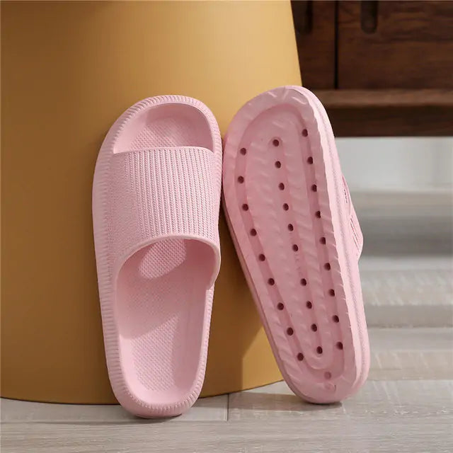 OMNI™ Beach Slippers