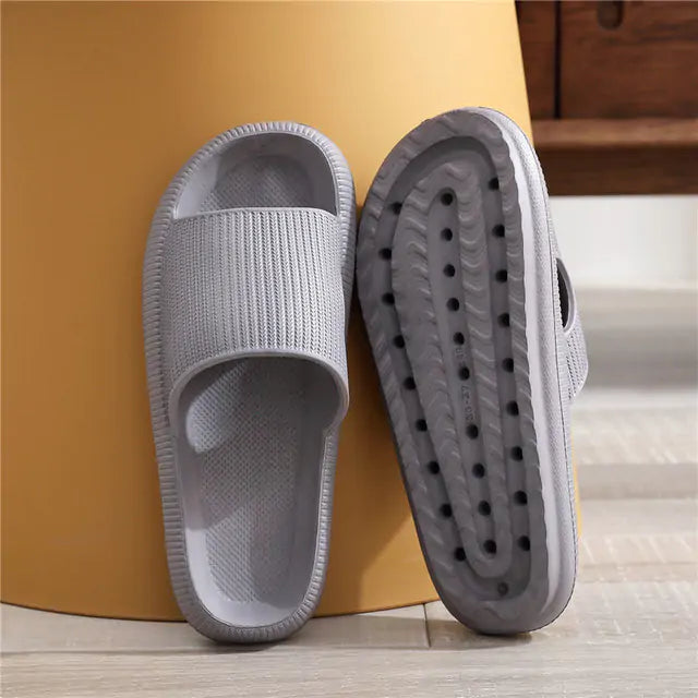 OMNI™ Beach Slippers