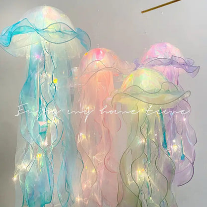 OMNI™ Jellyfish Lamp