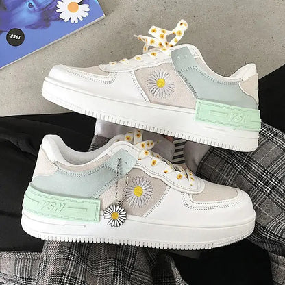 OMNI™ Ladies Daisy Sneakers