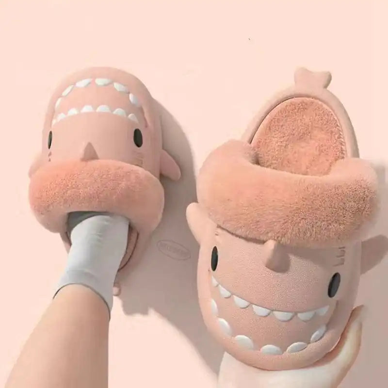 OMNI™ Unisex Shark Plush Slippers